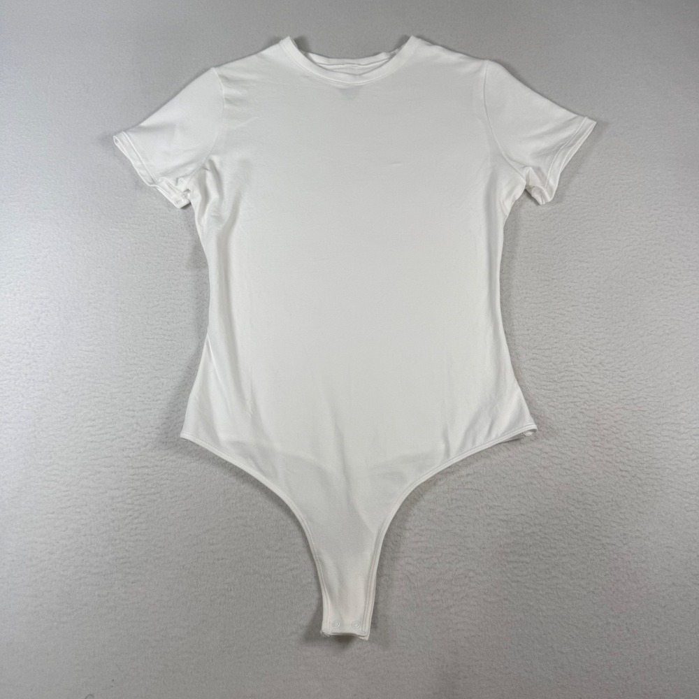 Quince Bodysuit Women M‎ White Organic Cotton Minimalist Stretch Layering Top - Picture 2 of 7